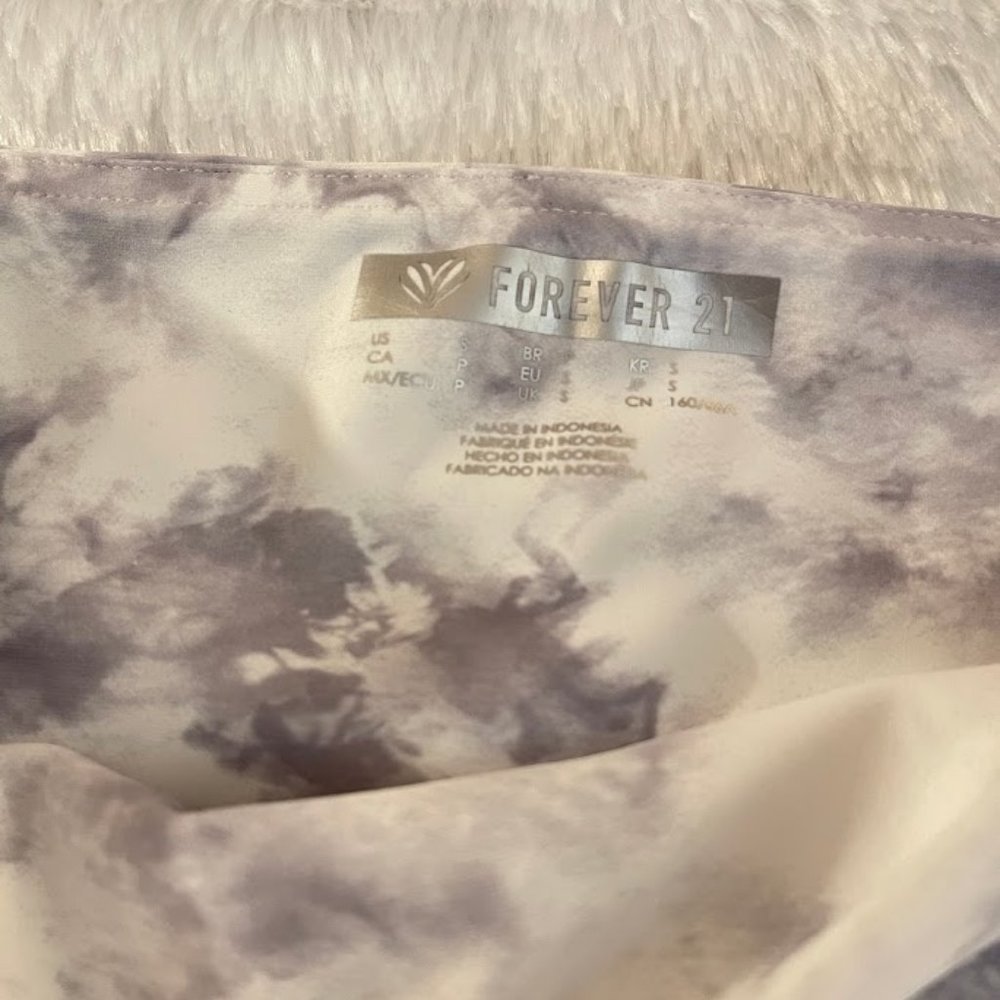 2079 Forever 21 Active Leggings Size Small - Picture 2 of 4
